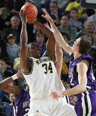 DeShawn Sims (34)