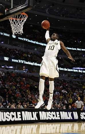 Jon Horford (15)