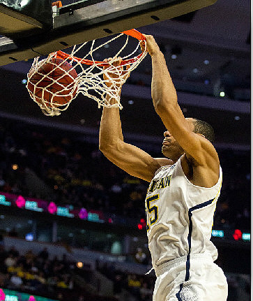 Nik Stauskas (11)
