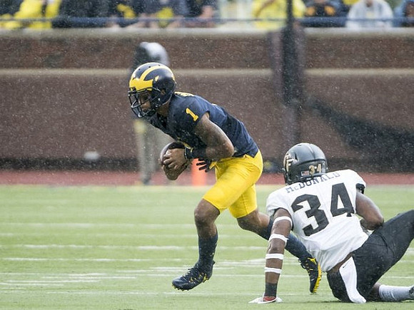 Kekoa Crawford (1)