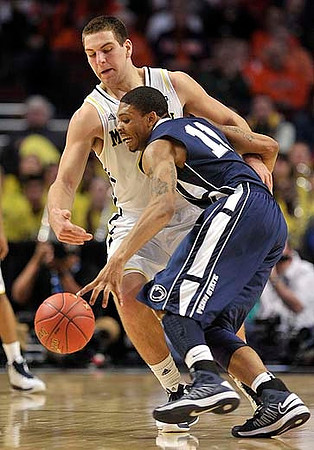 Nik Stauskas (11)