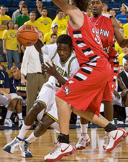 Manny Harris (3)