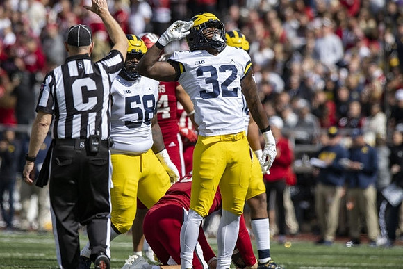 Jaylen Harrell (32) and Mazi Smith (58)