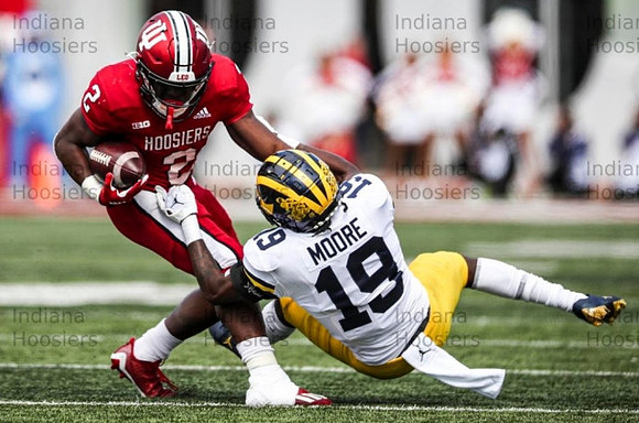 Rod Moore (19)