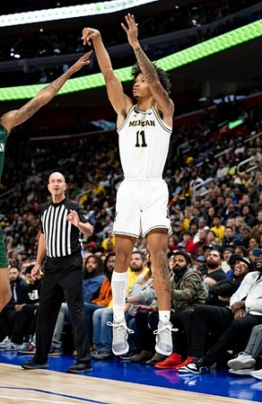 Isaiah Barnes (11)