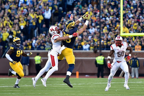 A.J. Williams (84) and Jake Butt (88)
