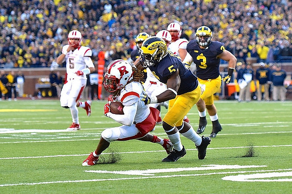 Jabrill Peppers (5) and Desmond Morgan (3)