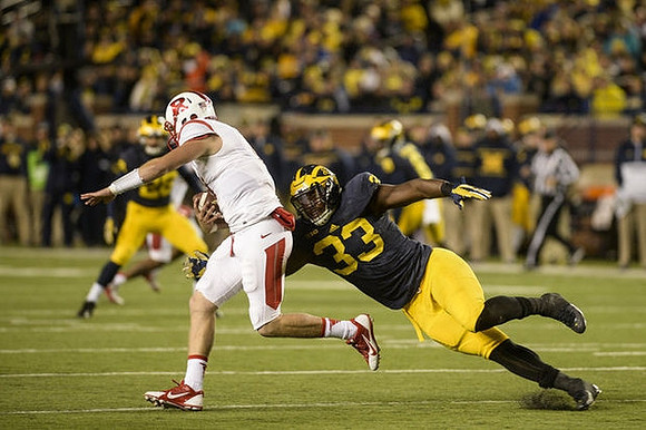 Taco Charlton (33)