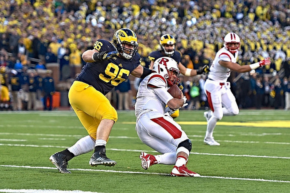 Ryan Glasgow (96) and Joe Bolden (35)
