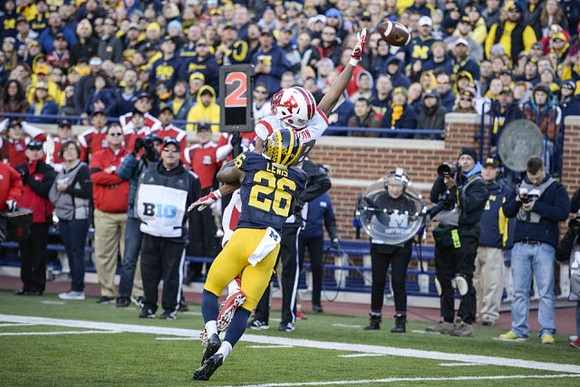 Jourdan Lewis (26)