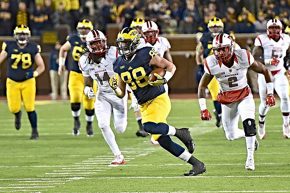 Erik Magnuson (78) and Jake Butt (88)