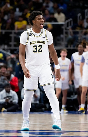 Tarris Reed Jr. (32)