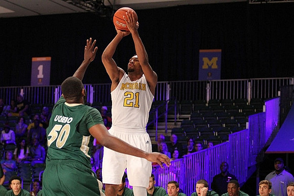 Zak Irvin (21)