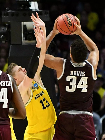 Moritz Wagner (13)