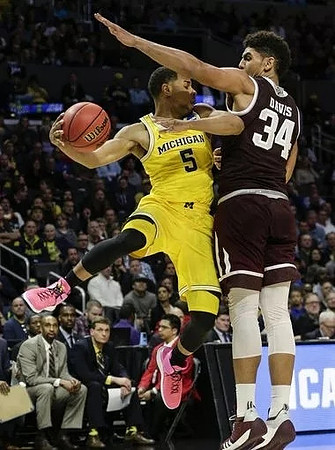 Jaaron Simmons (5)