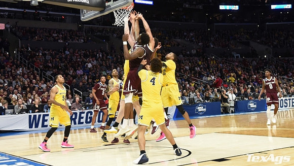 Jaaron Simmons (5), Charles Matthews (1), Isaiah Livers (4), and Muhammad-Ali Abdur-Rahkman (12)