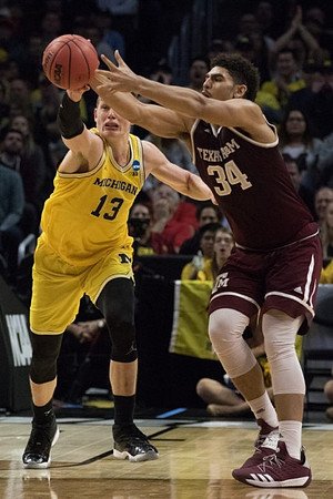 Moritz Wagner (13)