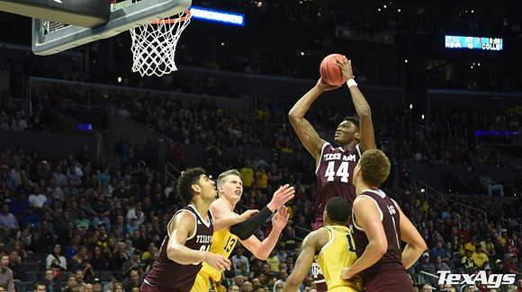 Moritz Wagner (13) and Charles Matthews (1)