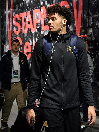 Isaiah Livers (4)