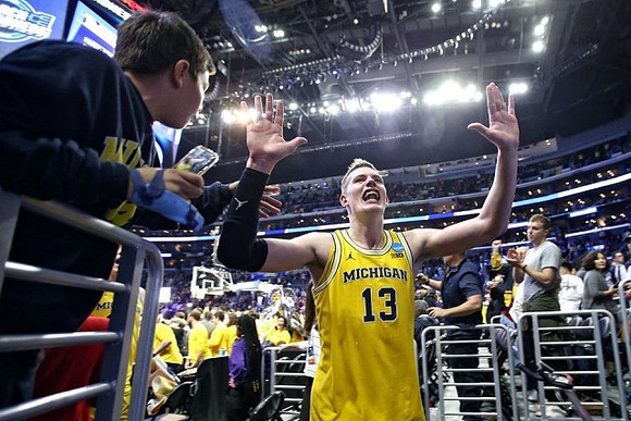 Moritz Wagner (13)