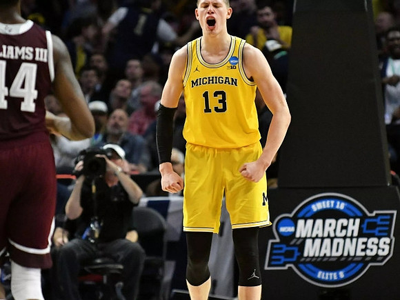 Moritz Wagner (13)