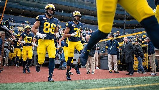 Jake McCurry (43), Jacob West (88), and Vincent Gray (31)
