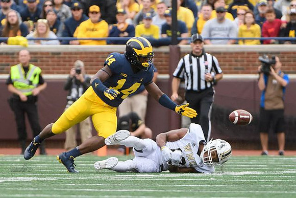 Josh Metellus (14)