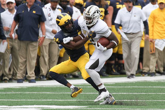 Lavert Hill (24)