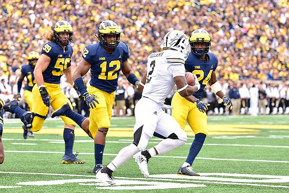 Noah Furbush (59), Josh Ross (12), and Lavert Hill (24)