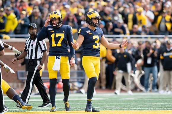 Will Hart (17) and Quinn Nordin (3)