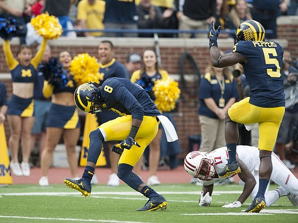 Channing Stribling (8) and Jabrill Peppers (5)