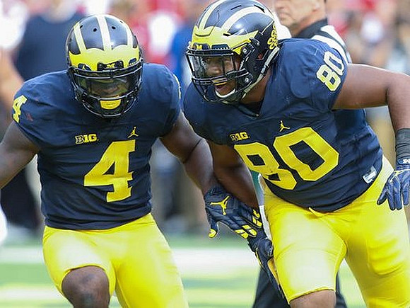 De'Veon Smith (4) and Khalid Hill (80)