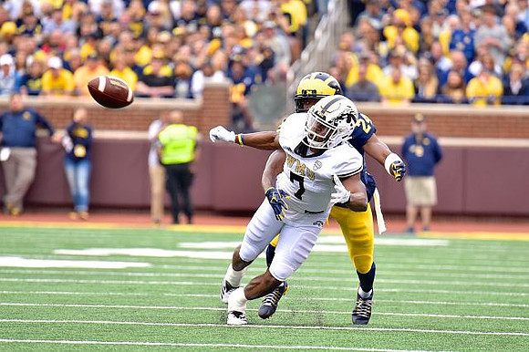 Lavert Hill (24)