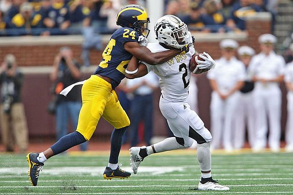 Lavert Hill (24)
