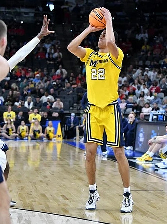 Caleb Houstan (22)