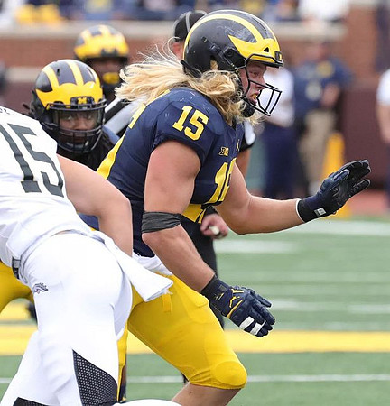 Chase Winovich (15)