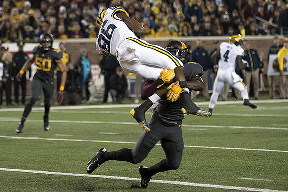 Jehu Chesson (86) and De'Veon Smith (4)