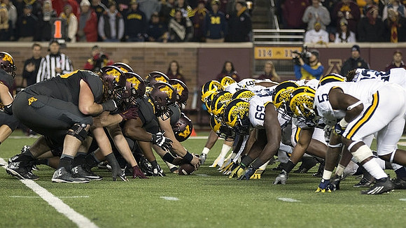 Jabrill Peppers (5) and Willie Henry (69)