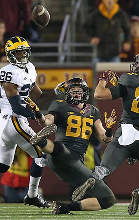 Jourdan Lewis (26)