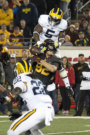 Jarrod Wilson (22) and Jabrill Peppers (5)