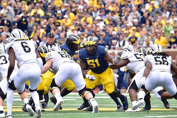 Cesar Ruiz (51)