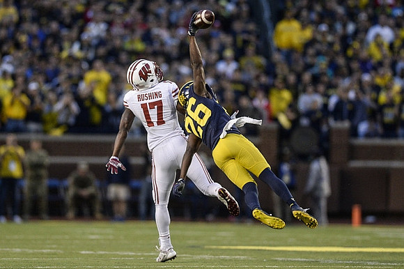 Jourdan Lewis (26)