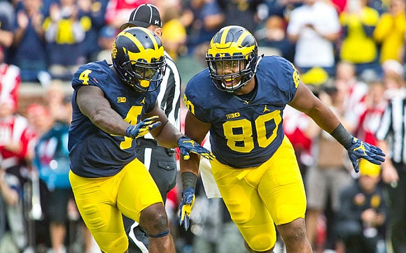 De'Veon Smith (4) and Khalid Hill (80)