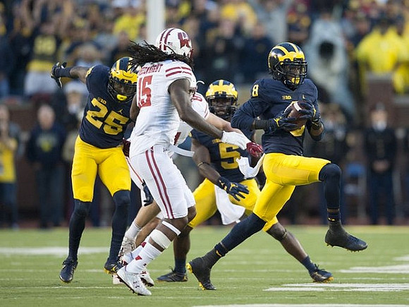Dymonte Thomas (25), Jabrill Peppers (5), and Channing Stribling (8)