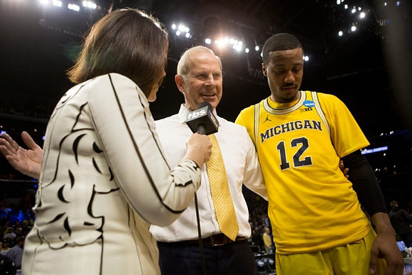 John Beilein and Muhammad-Ali Abdur-Rahkman (12)