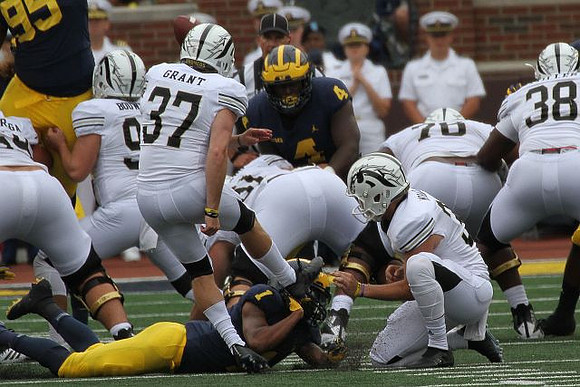 Ambry Thomas (1), Donovan Jeter (95), and Reuben Jones (4)