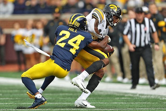 Lavert Hill (24)