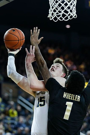 Jon Teske (15)