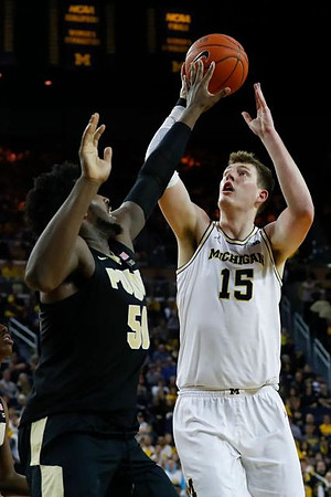 Jon Teske (15)