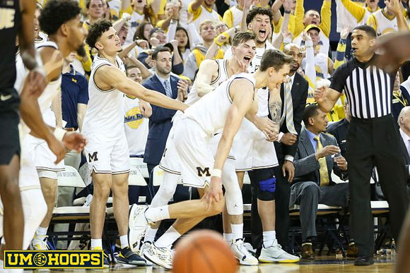 David DeJulius (0), Adrien Nunez (5), Colin Castleton (11), Franz Wagner (21), Saddi Washington, and Howard Eisley